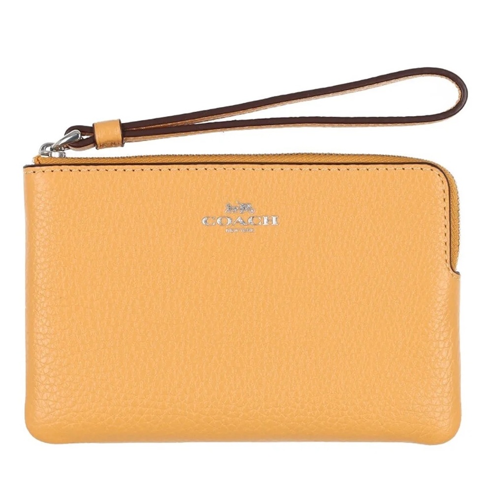 Coach wristlet BNWT in Honeycomb